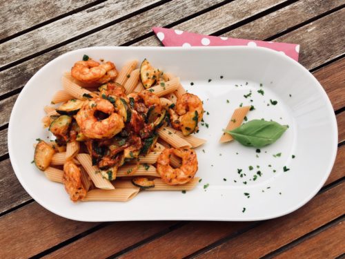 Penne Aus Roten Linsen Mit Zucchini Und Garnelen Top Of The Topf